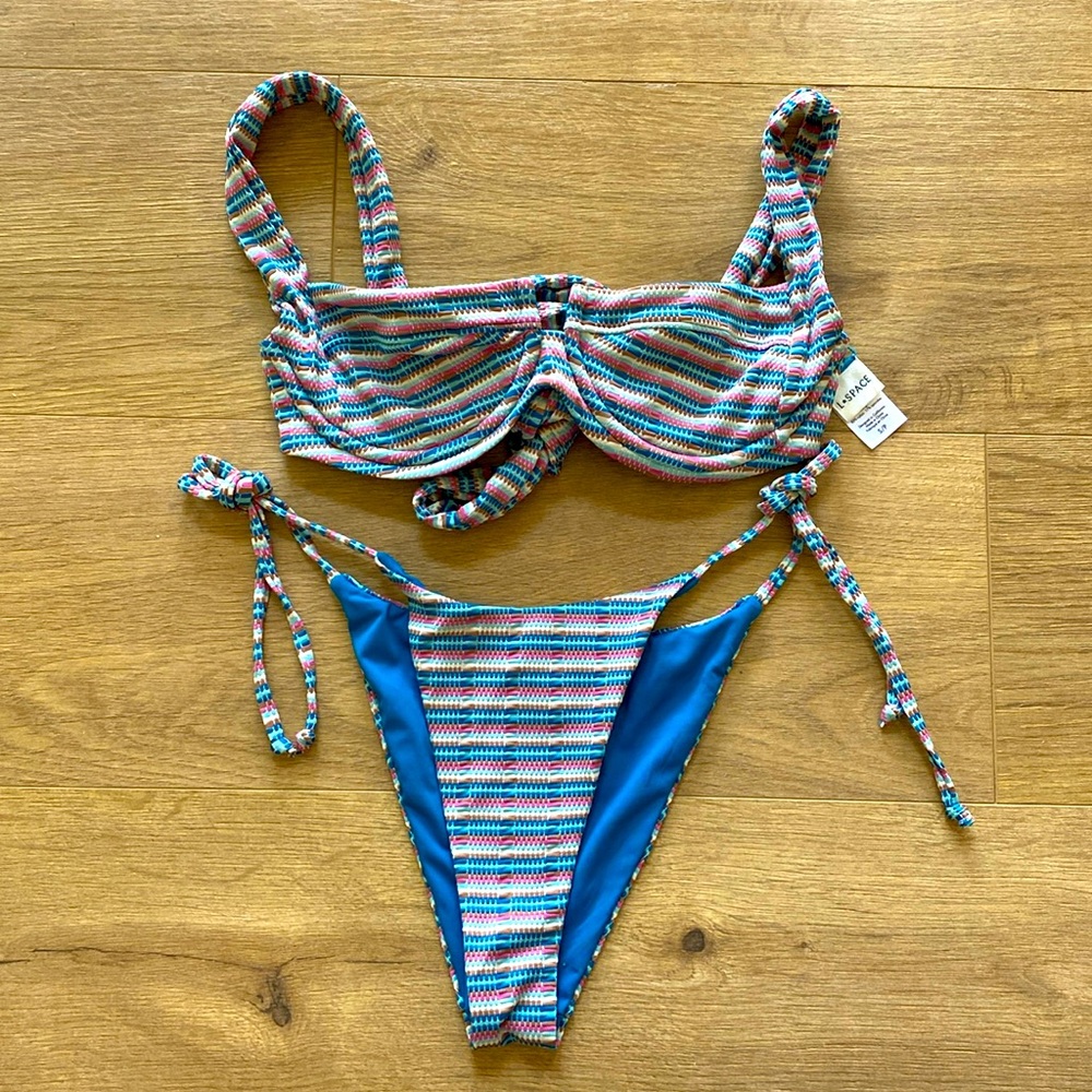 L*Space striped bikini set Camellia top/Bitsy bottom XS/S NWOT